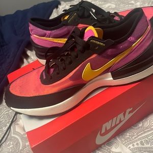 Nike waffle one runners